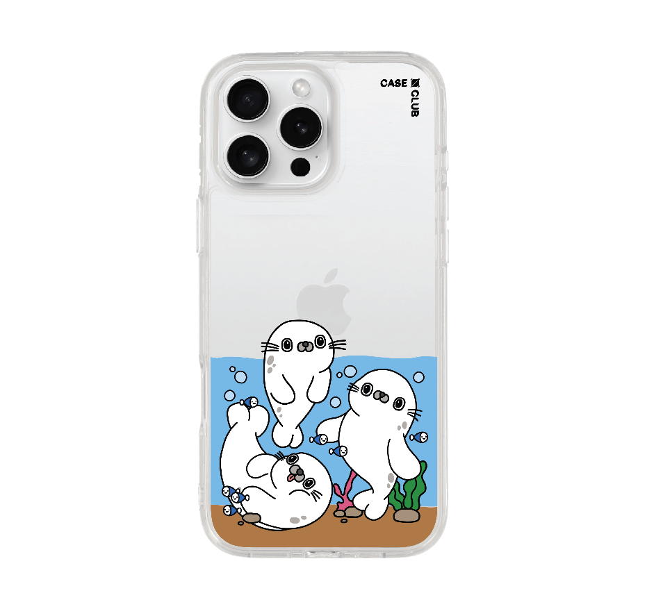 seal under the sea