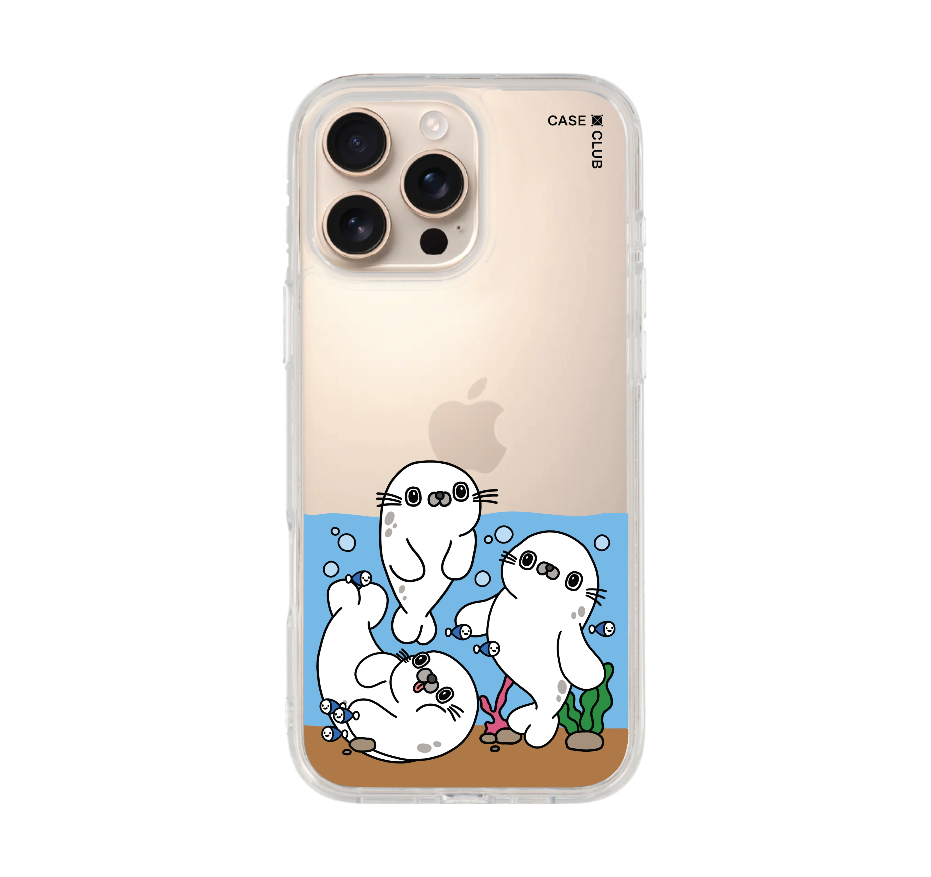 seal under the sea