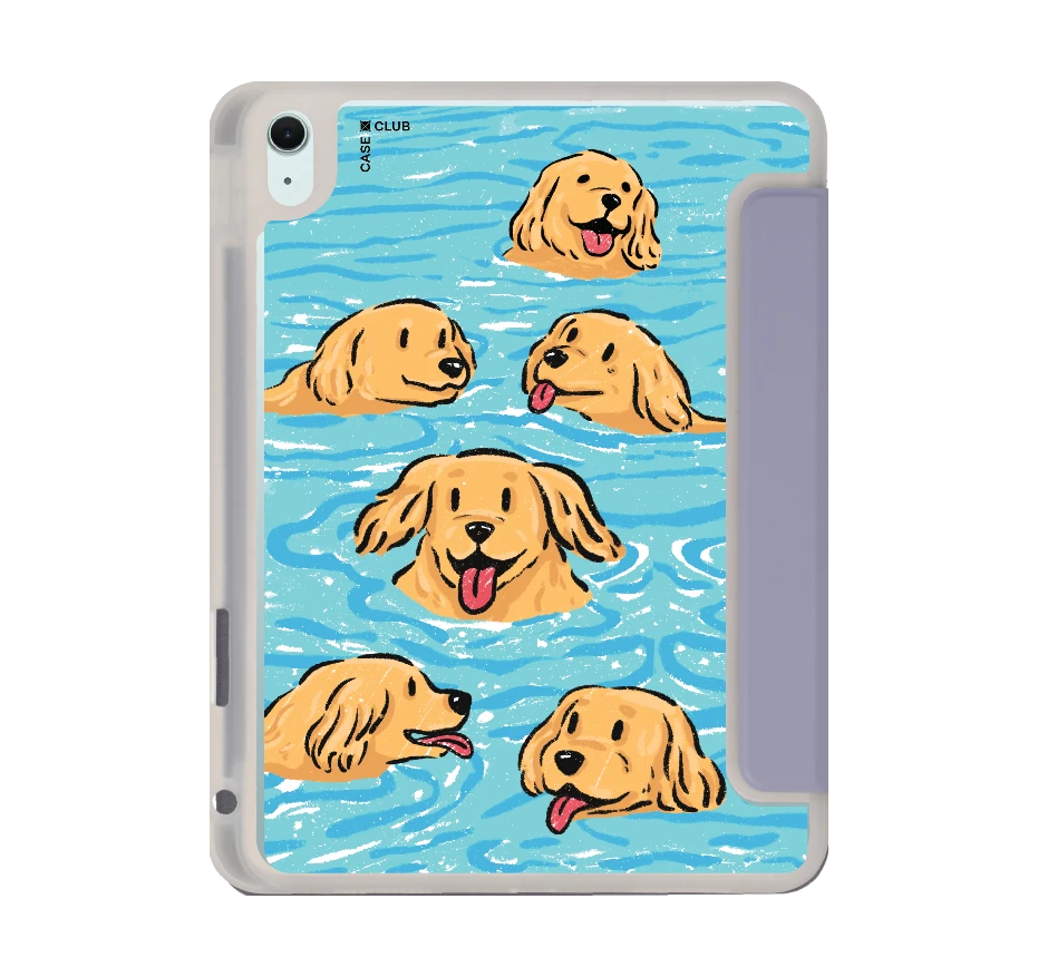 โกลเด้นน้อยว่ายน้ำ