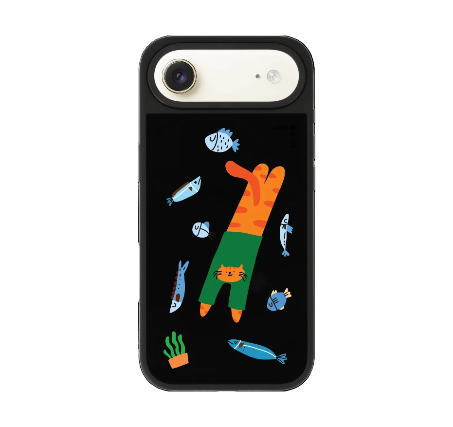 แมวส้มกับปลาเพื่อนรัก