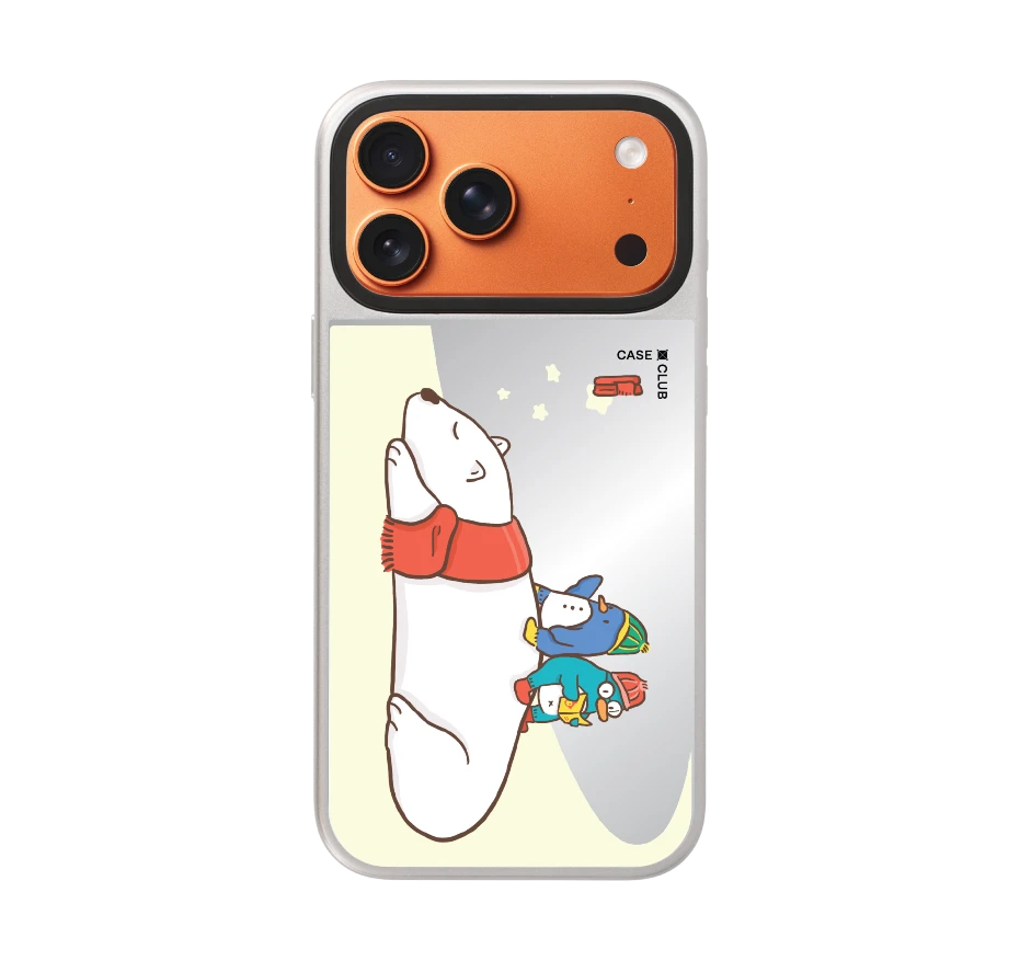 หมีขั้วโลกนอนเล่นกันเพื่อนเพนกวิน