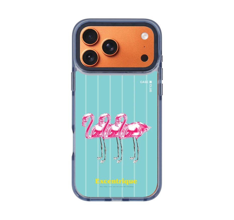 ฟลามิงโกสามตัวเมทัลลิก